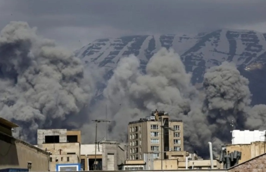 Rencana Presiden Prabowo dan PM Pakistan ke Teheran Dinilai Jadi 'Lilin Damai'