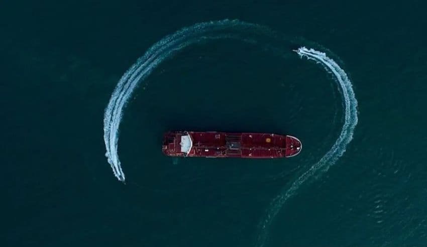 Saudi Desak AS Berunding Lagi dengan Iran dan Cabut Blokade Selat Hormuz