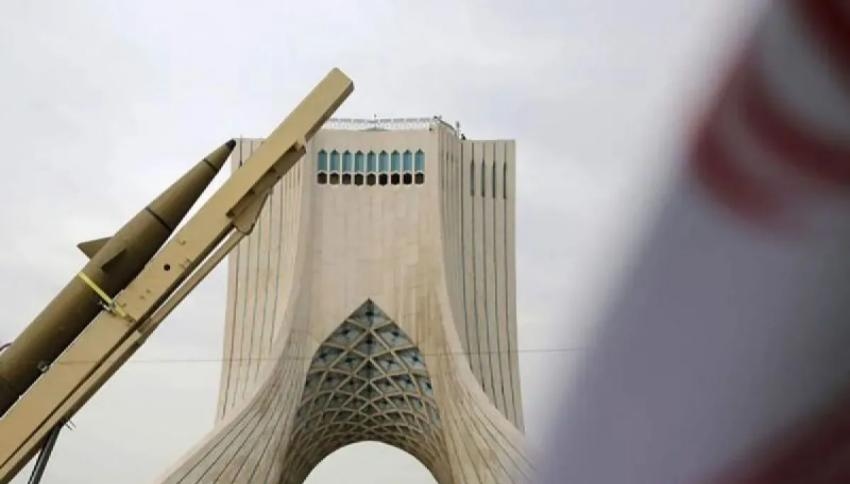 Bantu Angkatan Darat AS, Iran Peringatkan Negara Asia Barat