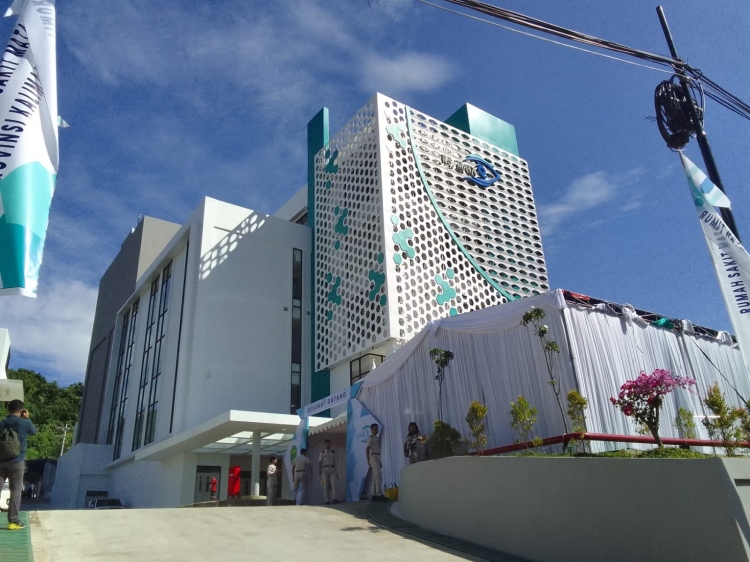 RS Mata Kaltim Layani LASIK Pertama di Indonesia Timur