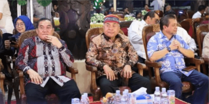 Silahturahmi Penuh Kasih Sayang Bersama Masyarakat Kutai Barat, Isran Ungkap Kepeduliannya : I Love You Full !