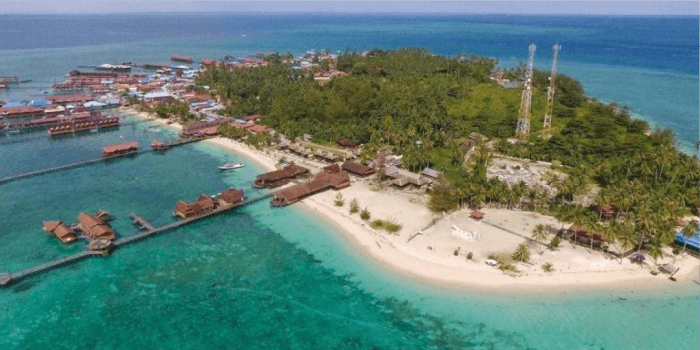 Tips kunjungan wisata di Desa Wisata Pulau Derawan