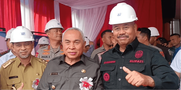 Bupati Kutai Kartanegara Edi Damansyah menyambut baik PT. industri besi kalimantan