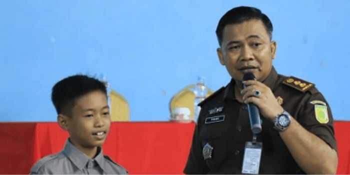 Kejaksaan Tinggi Kaltim masuk dalam SMPN 3 Samarinda.