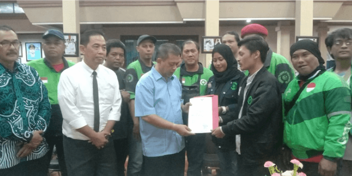 Respon Tuntutan AMKB Terkait Tarif Ojol, Gubernur Kaltim Surati Menhub dan Kominfo