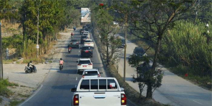 Berkat Pak Gubernur, jalan Muara Kaman kini sudah rapi.
