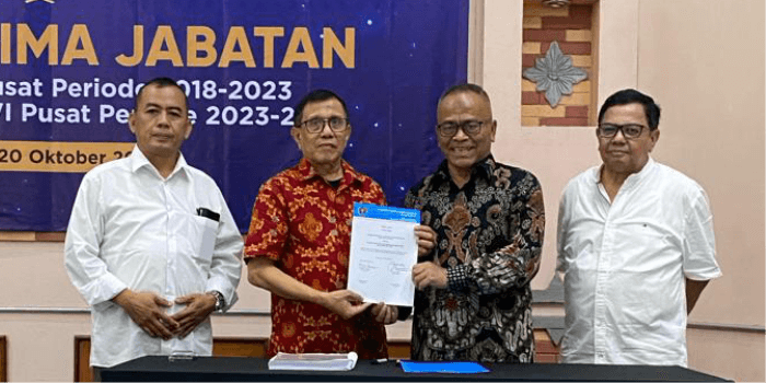 Hendry Ch Bangun Canangkan PWI Merah Putih