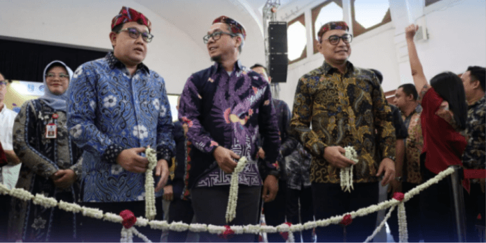 Pembukaan KIMFest 2023 di Surabaya: Memperkuat Peran Komunitas Informasi Masyarakat dalam Era Digital