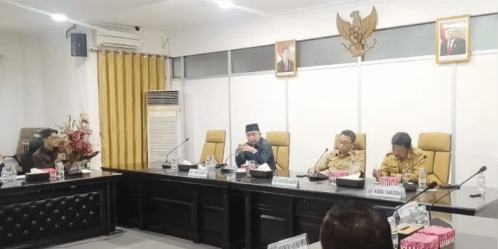 DPRD Paser Bahas Keluhan Pedagang Wisata Kuliner Sungai Tuak