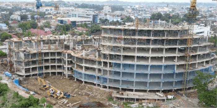 Kontraktor Proyek Gedung Perawatan Pandurata RSUD Abdul Wahab Sjahranie Samarinda Ditegur Empat Kali.