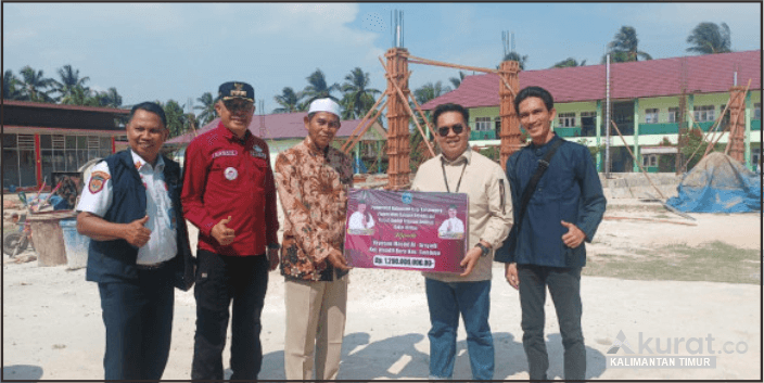 Pemberian Bantuan Rp1,2 Miliar dari Wakil Bupati Kukar Menggembirakan Pengurus Pondok Pesantren Al-Arsyadi