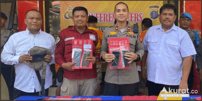 Penangkapan Narkoba: Polsek Pelabuhan Semayang Berhasil Meringkus Pengedar dan Pengguna Sabu-sabu di Jalan MT Haryono