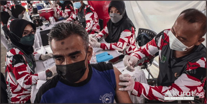 Jumlah Kasus Positif COVID-19 Melonjak, Dinkes DKI Jakarta Sarankan Pralansia 50+ Melengkapi Vaksinasi 4 Dosis