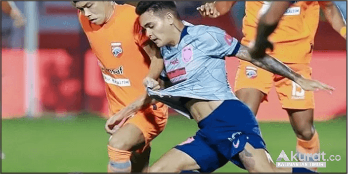 Borneo FC Memenangkan Pertandingan 2-0 Menyambut Proyek Revitalisasi Stadion Segiri