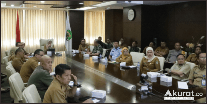 Sekda Kaltim Pimpin Rapat Persiapan Latsitarda Nusantara XLIV Tahun 2024: Menuju Integritas dan Kepemimpinan Taruna Wreda