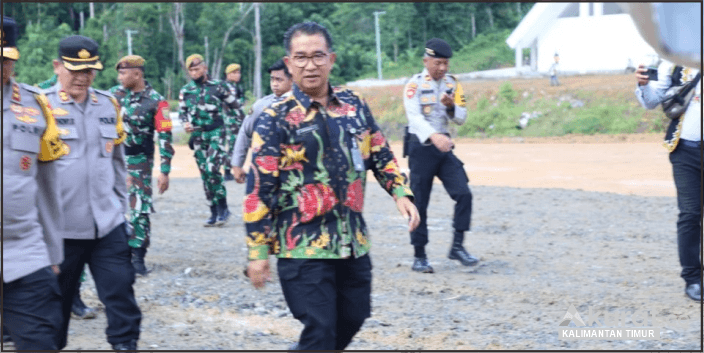 Terpesona oleh Keindahan Alam Mahulu, Akmal Malik Janji Kembali untuk Bertualang