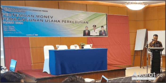 Mewakili Kepala Dinas Perkebunan, Kepala Bidang Usaha, Muhammad Arnains