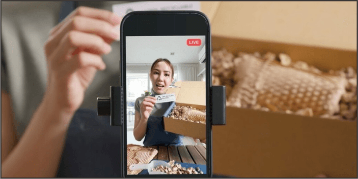 Budaya Hiburan di Live TikTok: Dari Gimmick Viral hingga Penghasilan Jutaan Rupiah